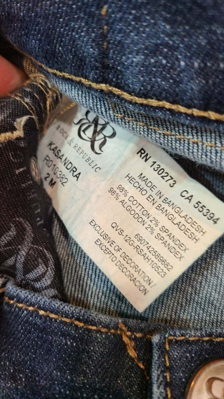 Rock & Republic Kasandra Bootcut Blue Jeans Womens Size 2 M - Picture 3 of 9